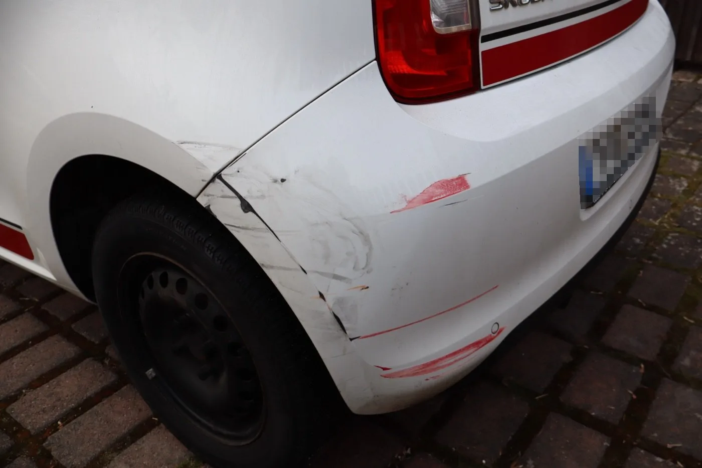 Skoda Citigo Heckschaden - Unfallgutachten Sachverständigenbüro Sahin